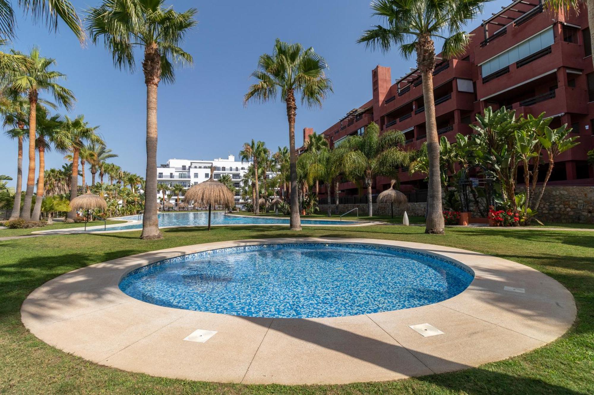 Rentitspain Horizonte En Playa Nasila Montanas Y Golf Motril Esterno foto