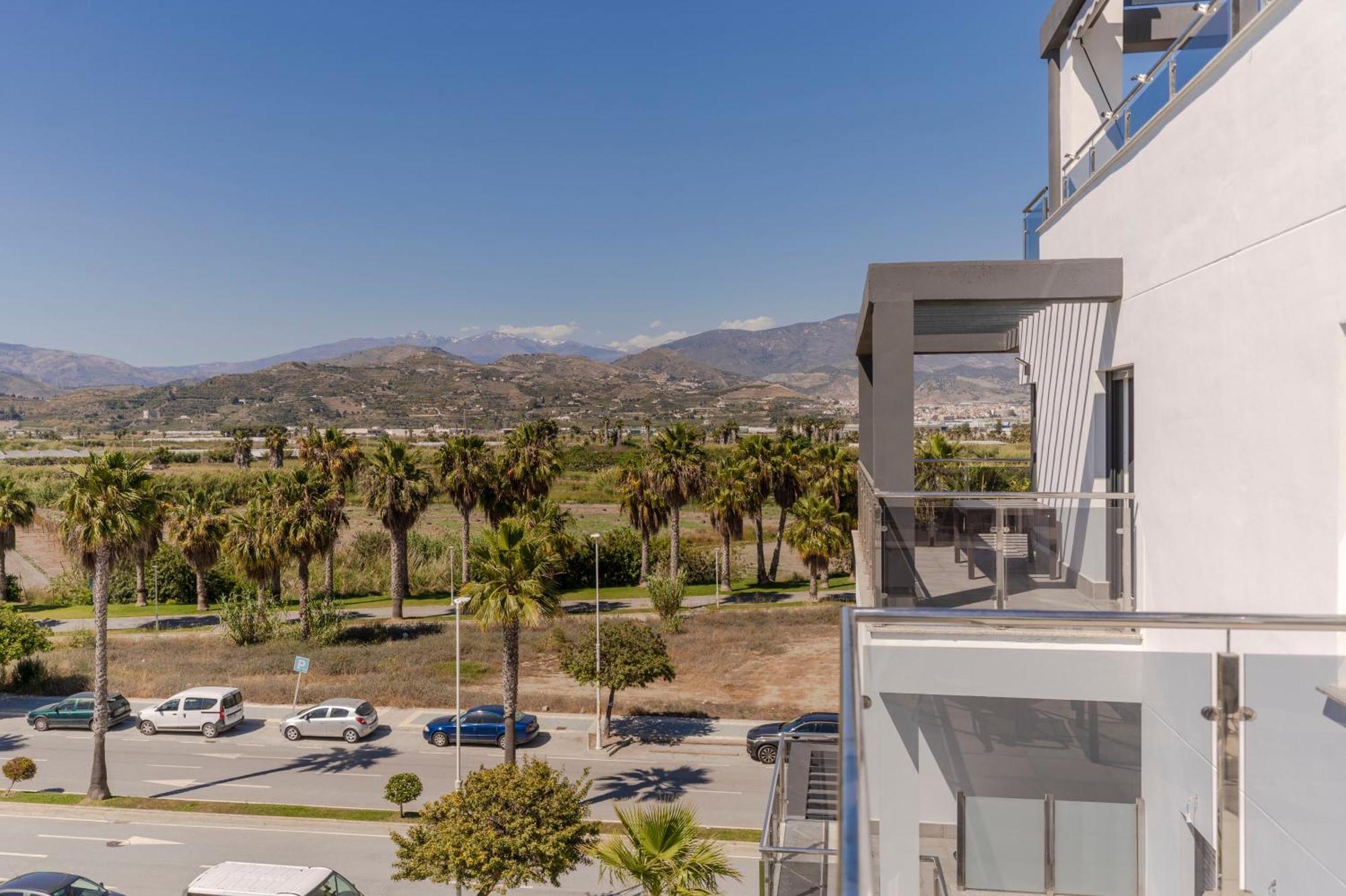 Rentitspain Horizonte En Playa Nasila Montanas Y Golf Motril Esterno foto